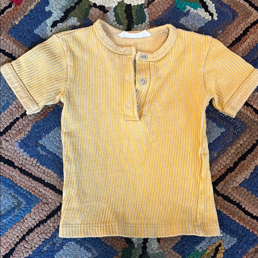 Fin & Vince yellow and taupe Henley, 12-18m